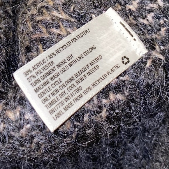 Leopard Print Sweater - Picture 5 of 6